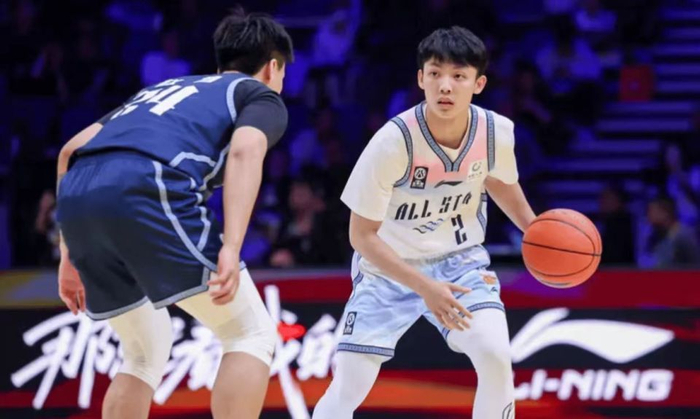 世界杯直播平台官网手机版下载-CBA全明星赛：徐杰MVP、胡明轩三分冠军、陈家政星锐赛MVP|广东队|三分大赛|广东男篮|篮板|三分球_新浪体育_新浪新闻